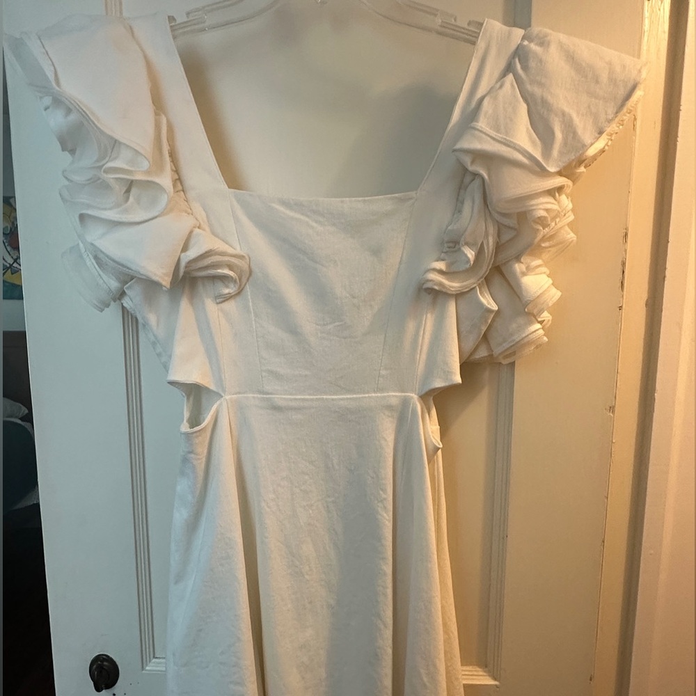 DO+BE White Ruffle Sleeve Mini Dress